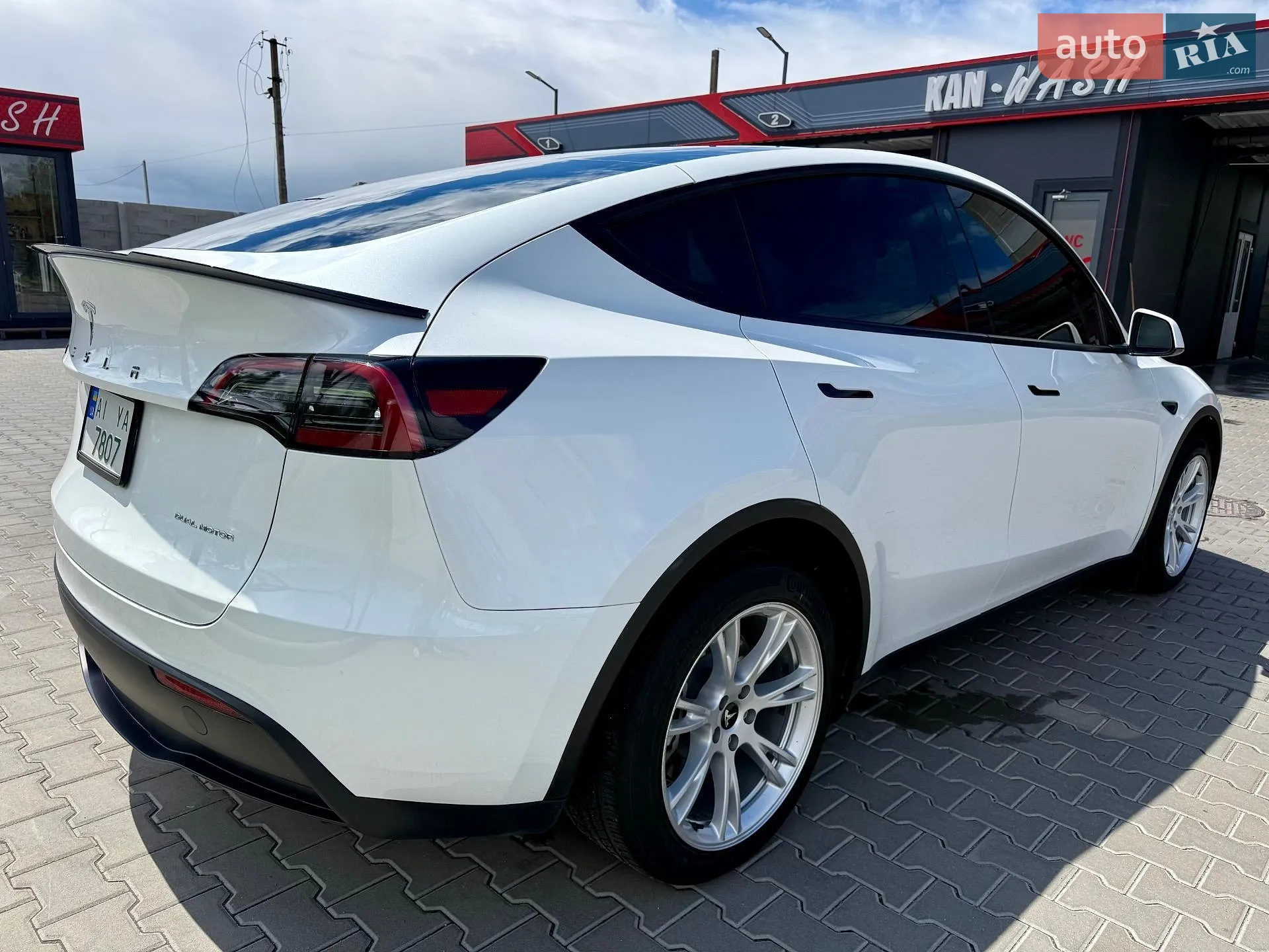 2022 Tesla Model Y - мініатюра 10
