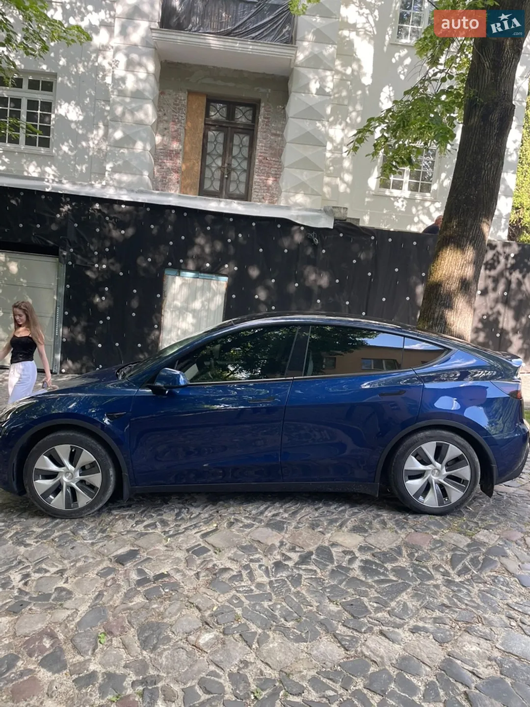 2023 Tesla Model Y - мініатюра 2