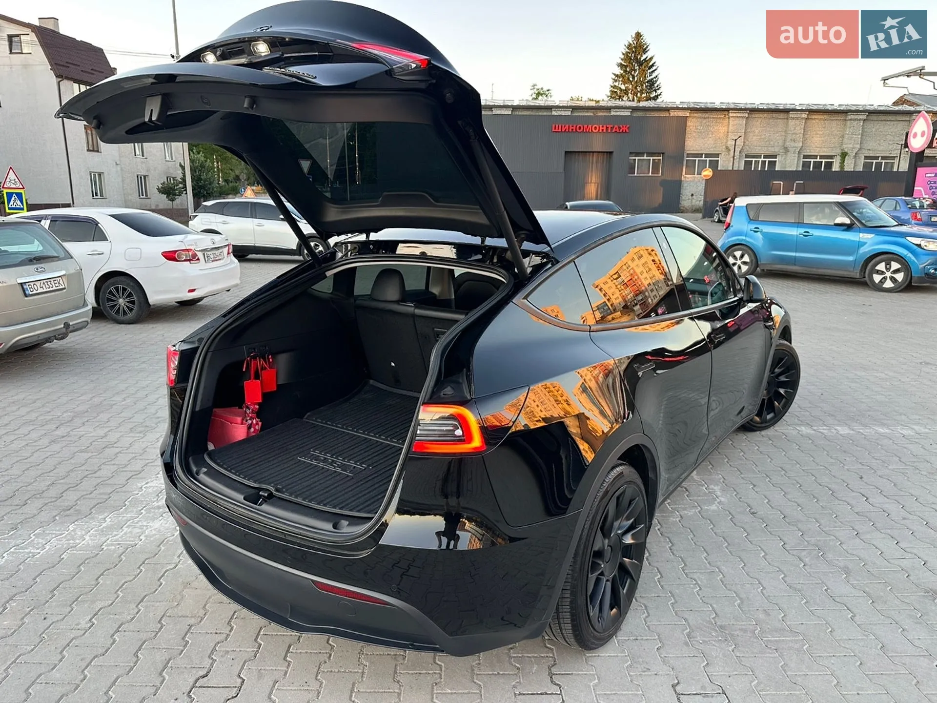2021 Tesla Model Y - мініатюра 11