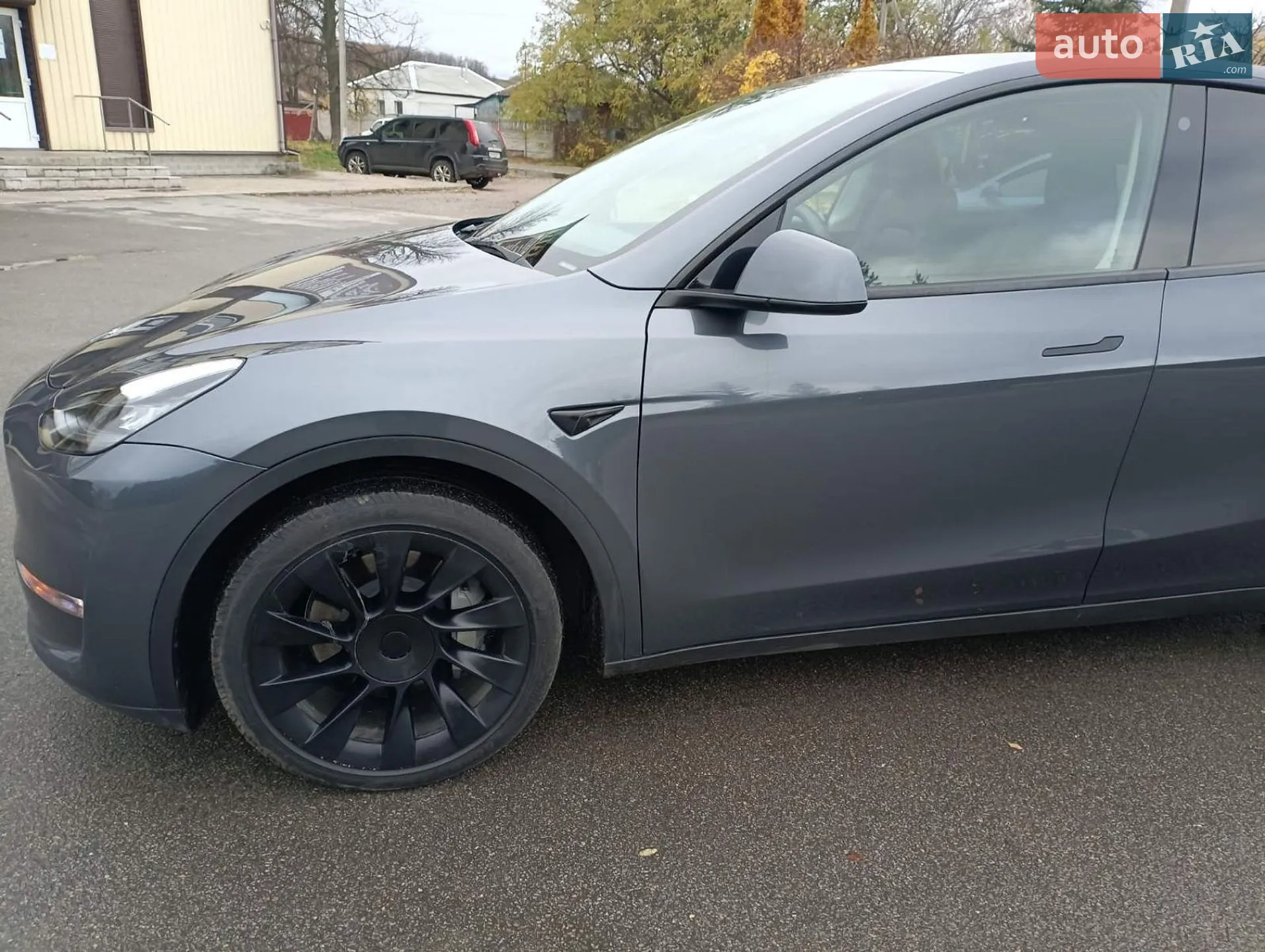 2022 Tesla Model Y - мініатюра 3