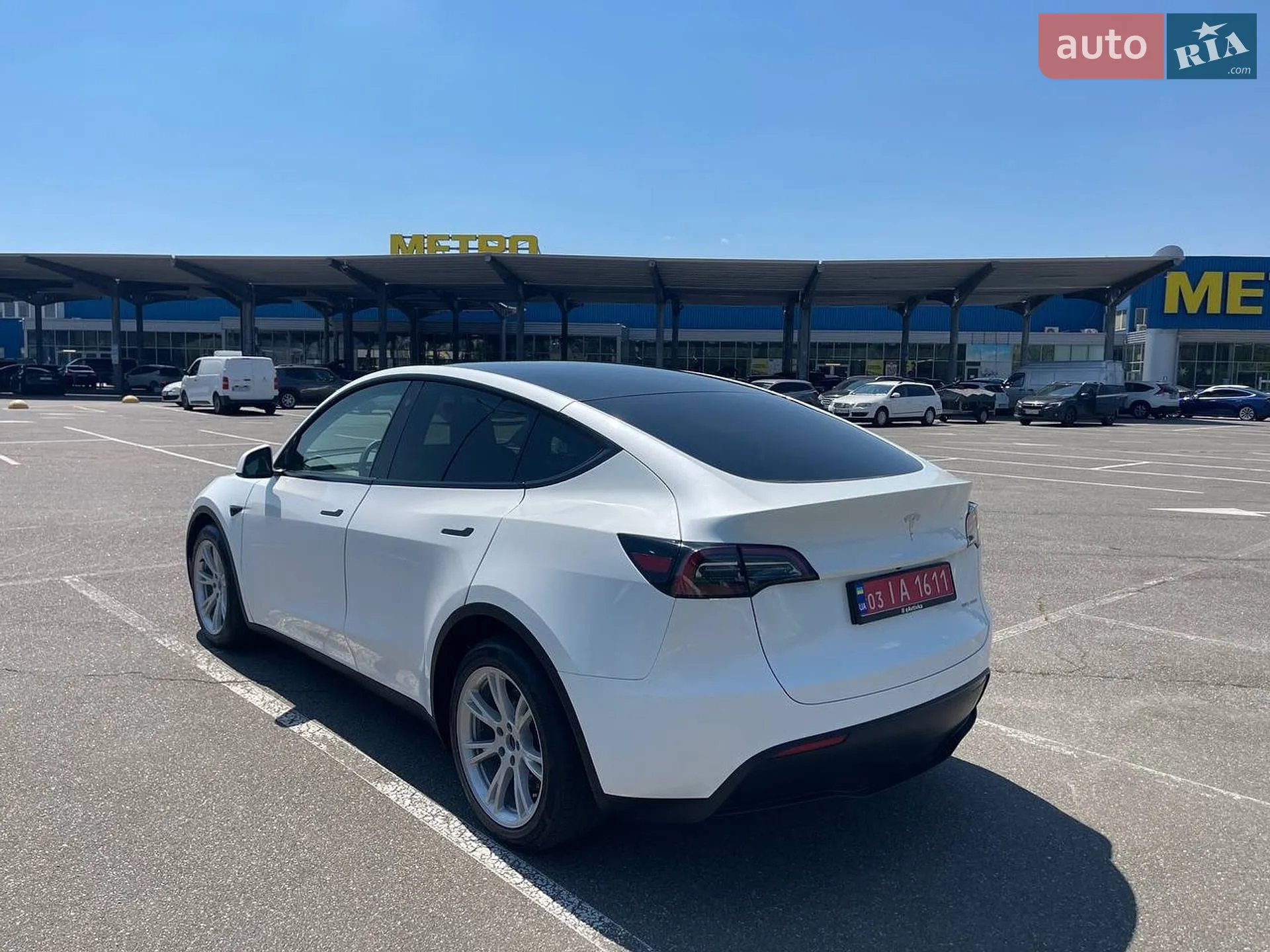 2023 Tesla Model Y - мініатюра 11