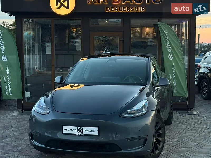 Tesla Model Y