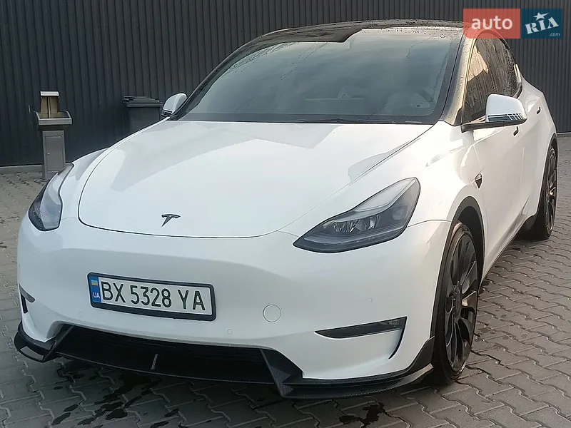 Tesla Model Y 2022