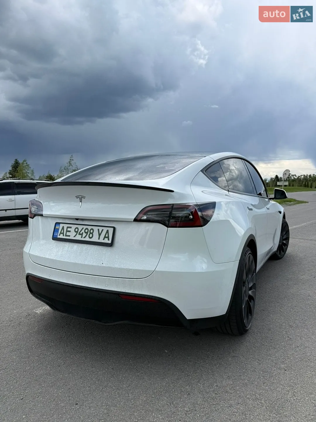 2021 Tesla Model Y - мініатюра 9