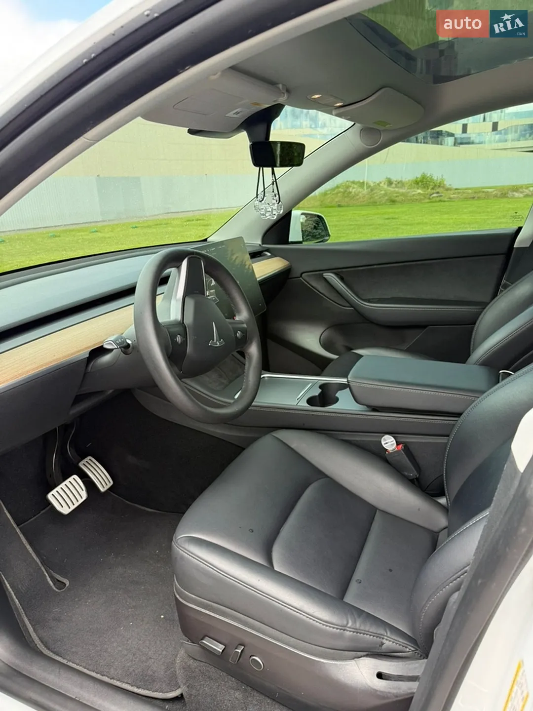 2021 Tesla Model Y - мініатюра 17