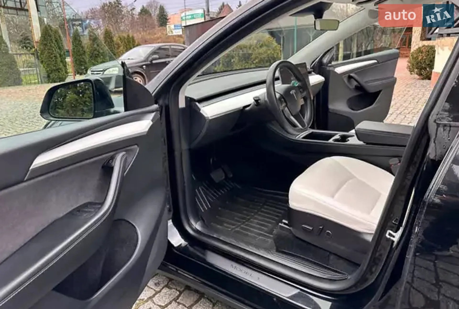 2023 Tesla Model Y - мініатюра 12