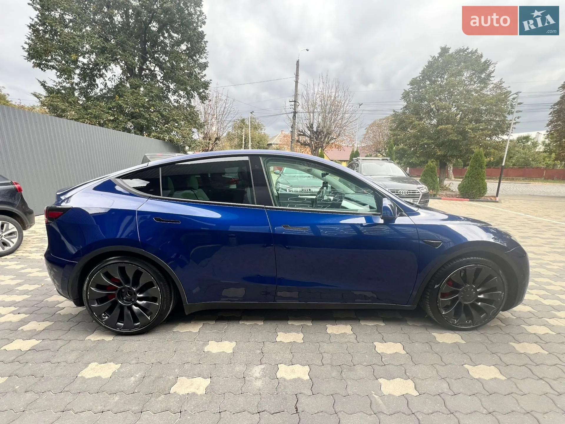 2022 Tesla Model Y - мініатюра 2