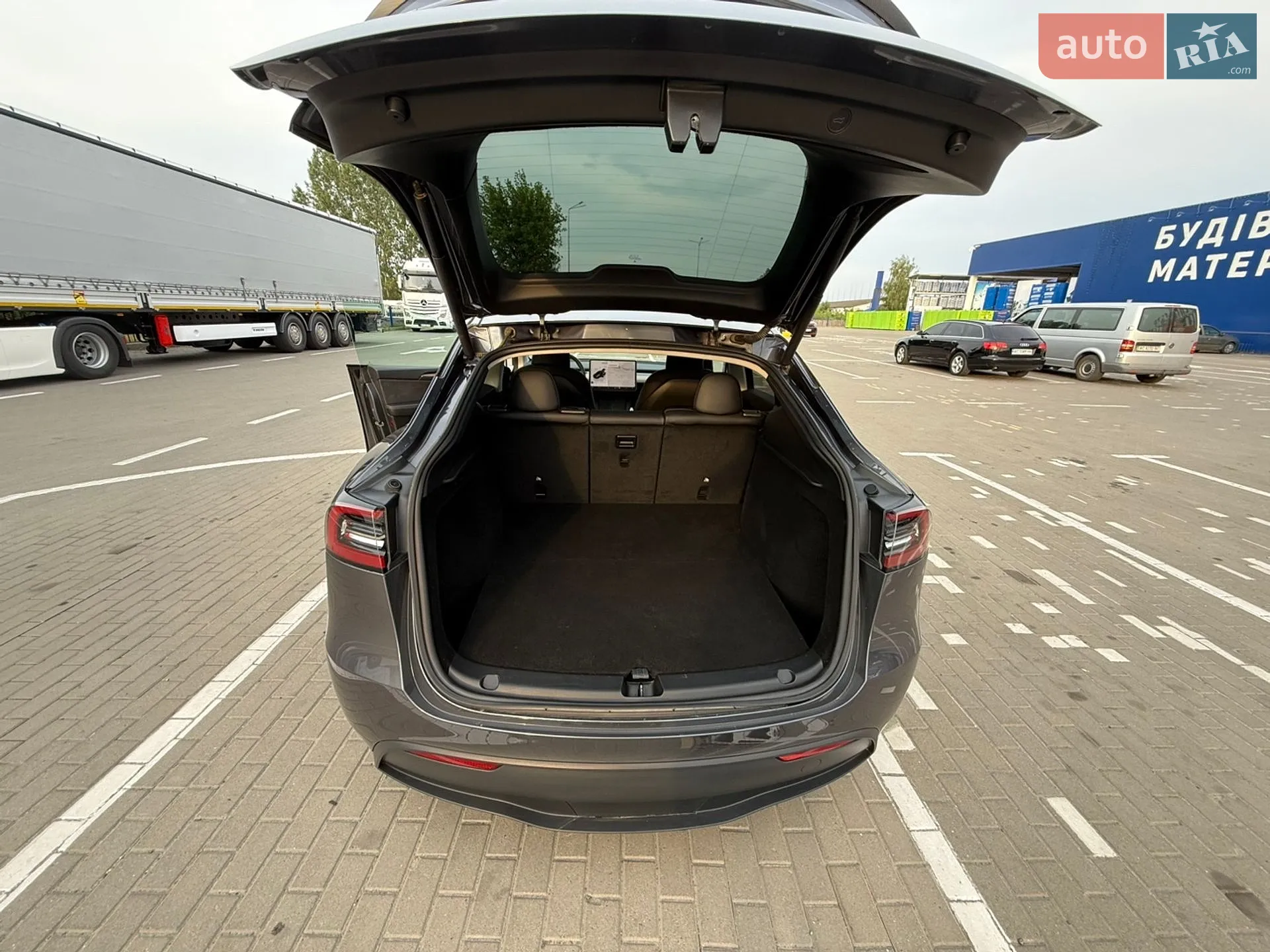 2023 Tesla Model Y - мініатюра 16