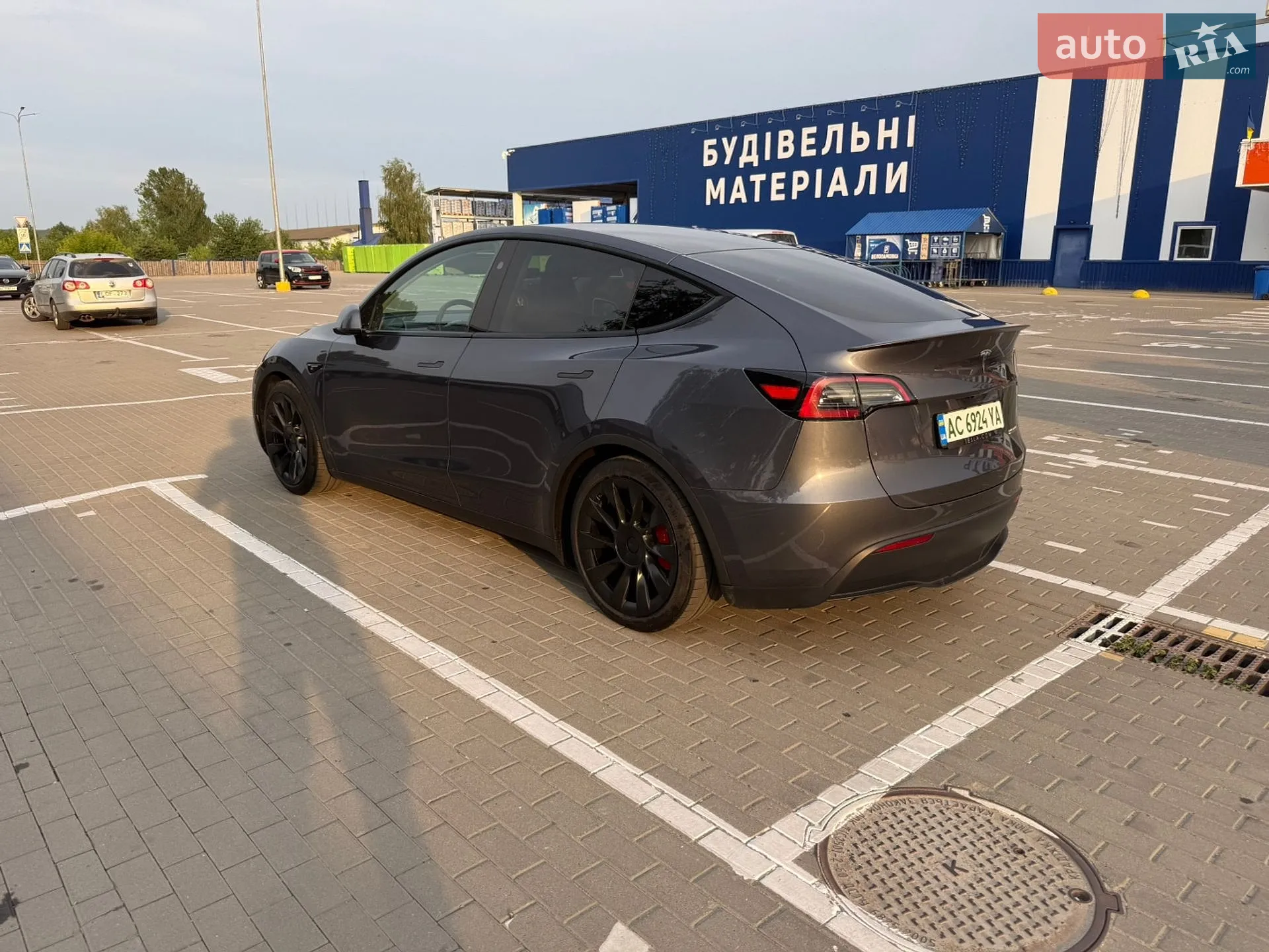 2023 Tesla Model Y - мініатюра 29