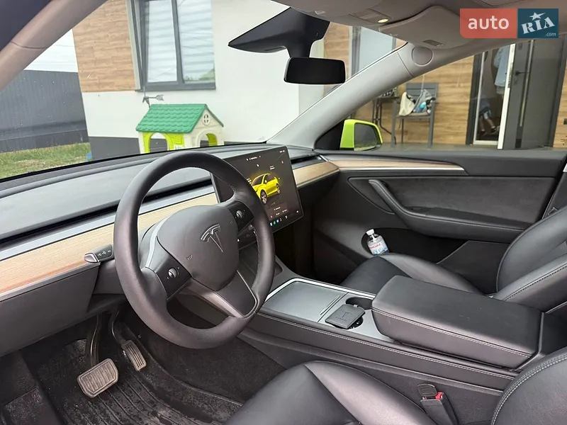 Tesla Model Y 2022 VIN 7SAYGDEE7NF574617 фото оголошення 74 з 116