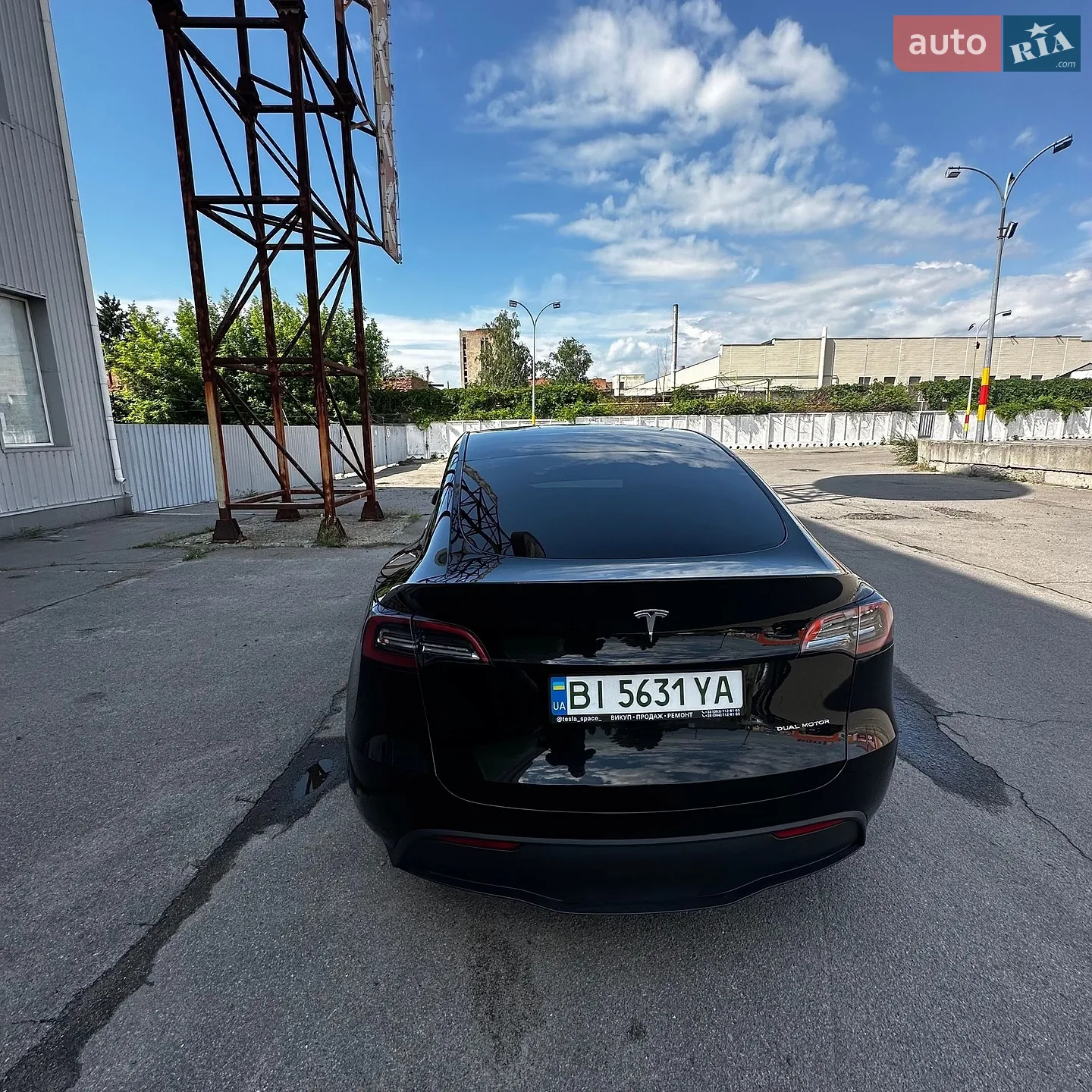 2023 Tesla Model Y - мініатюра 4