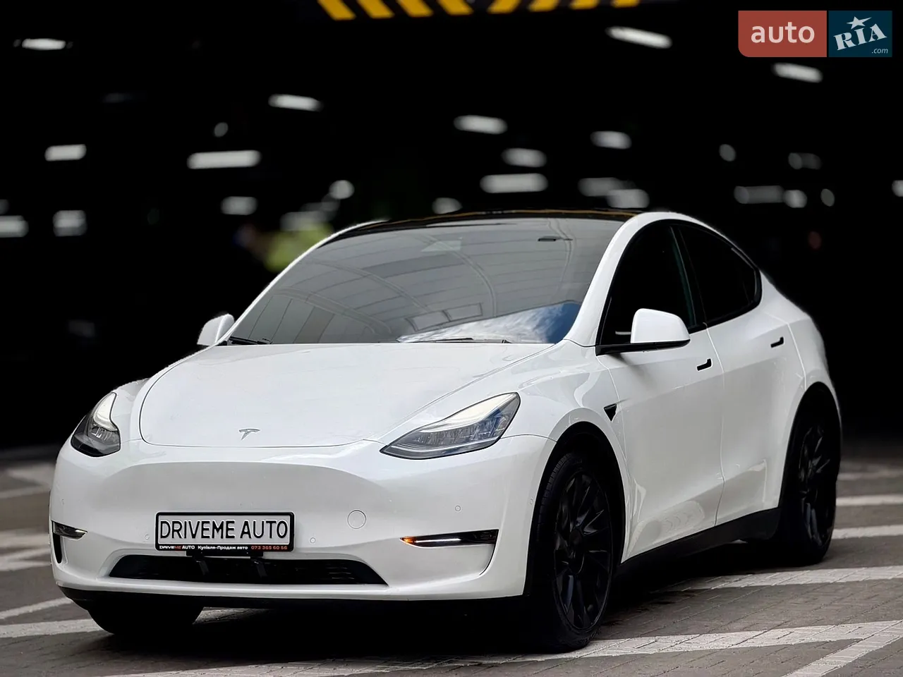2021 Tesla Model Y - мініатюра 12