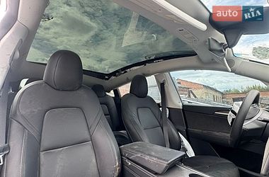 Позашляховик / Кросовер Tesla Model Y 2024 в Самборі