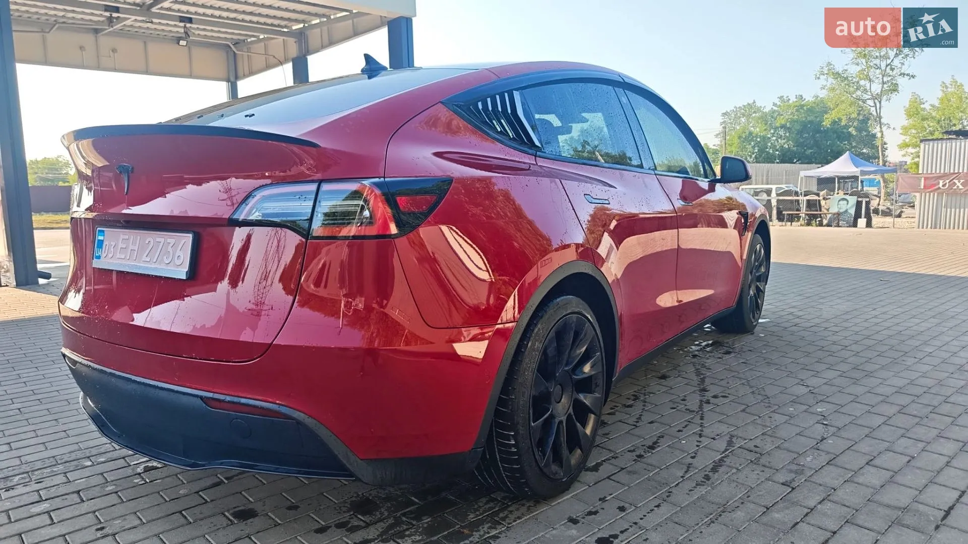 2021 Tesla Model Y - мініатюра 8