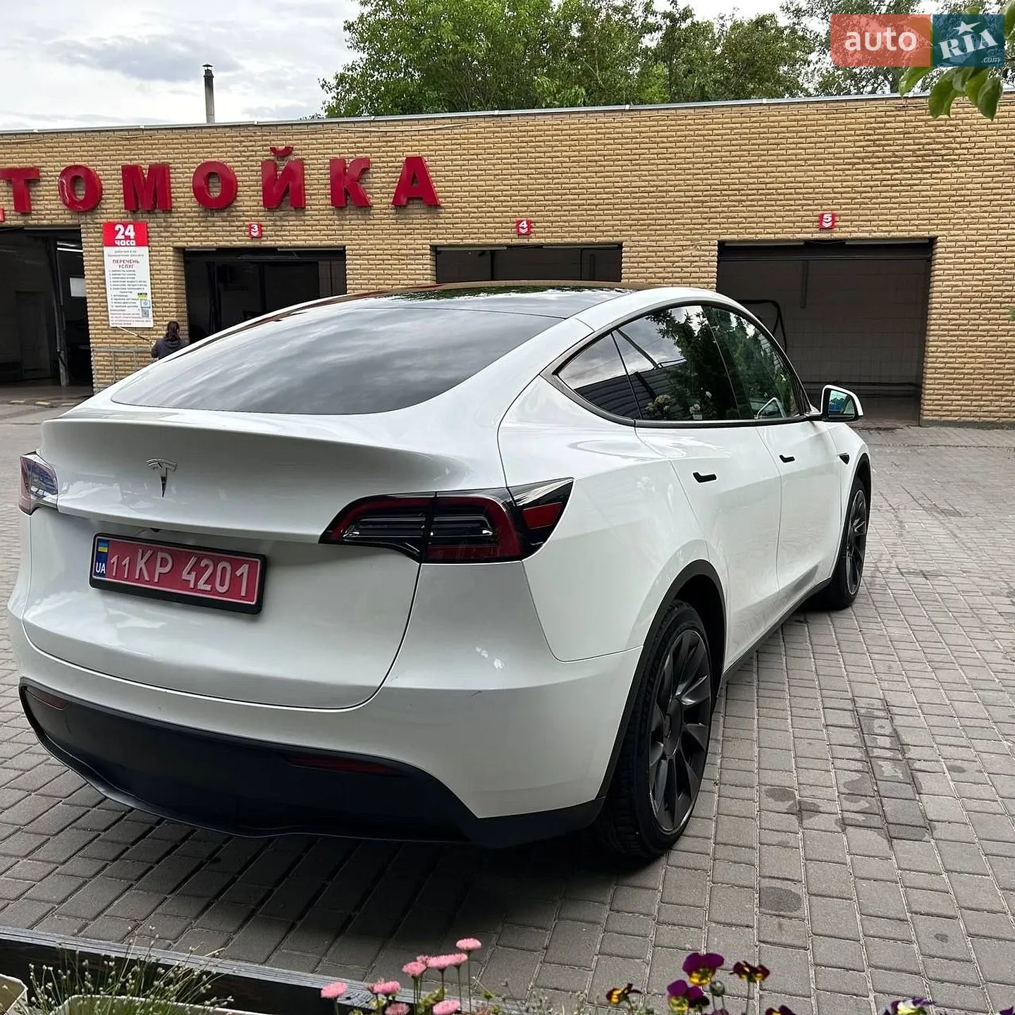 2023 Tesla Model Y - мініатюра 5