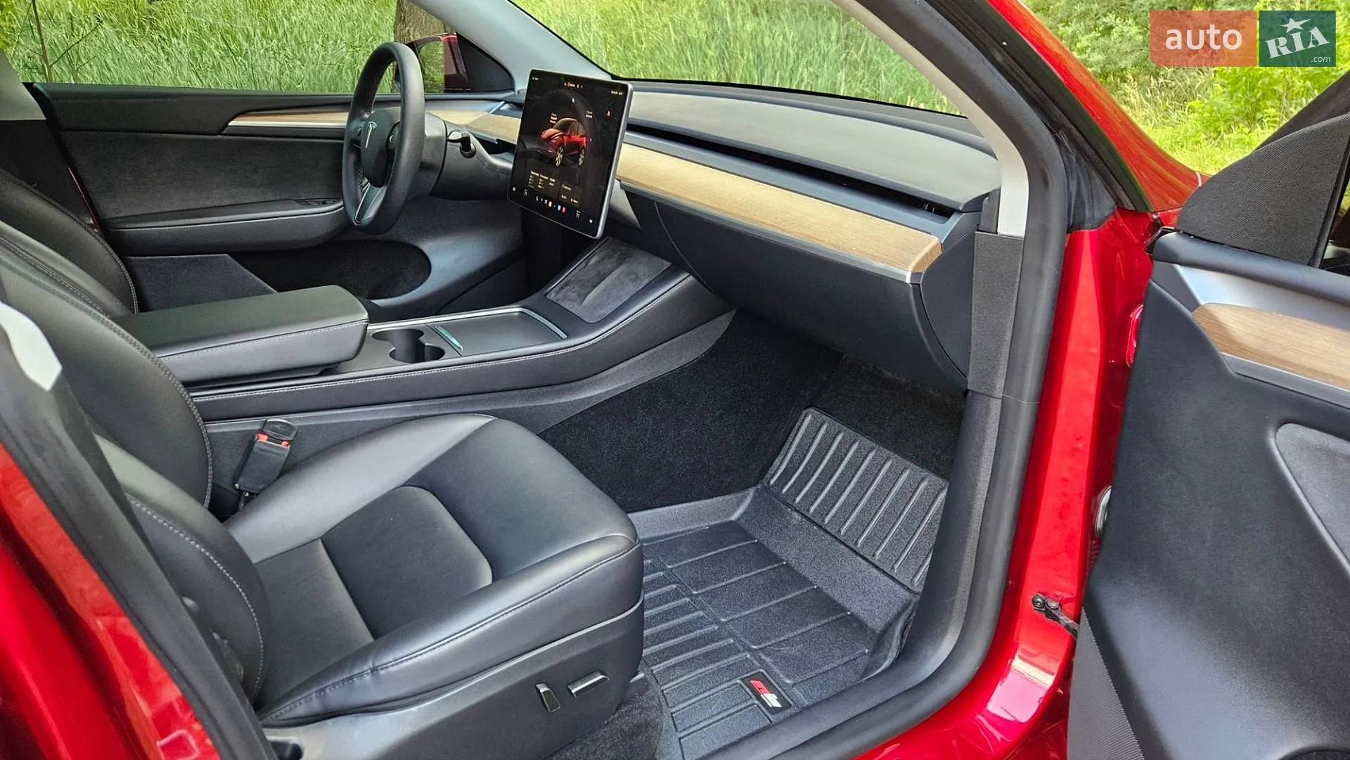 2024 Tesla Model Y - мініатюра 33