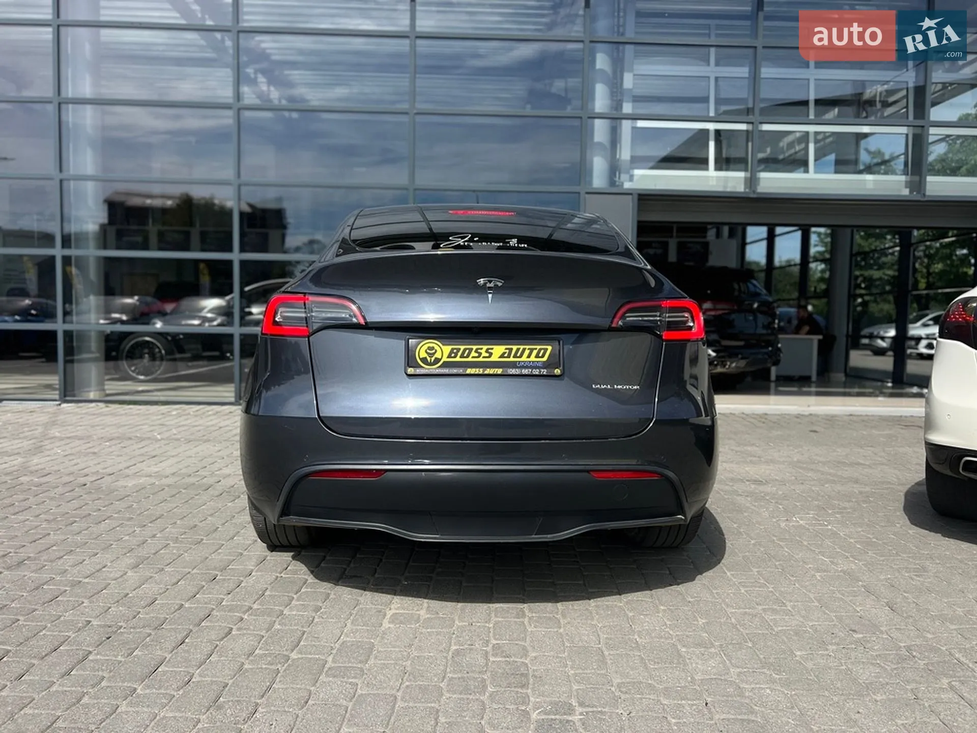 2022 Tesla Model Y - мініатюра 12