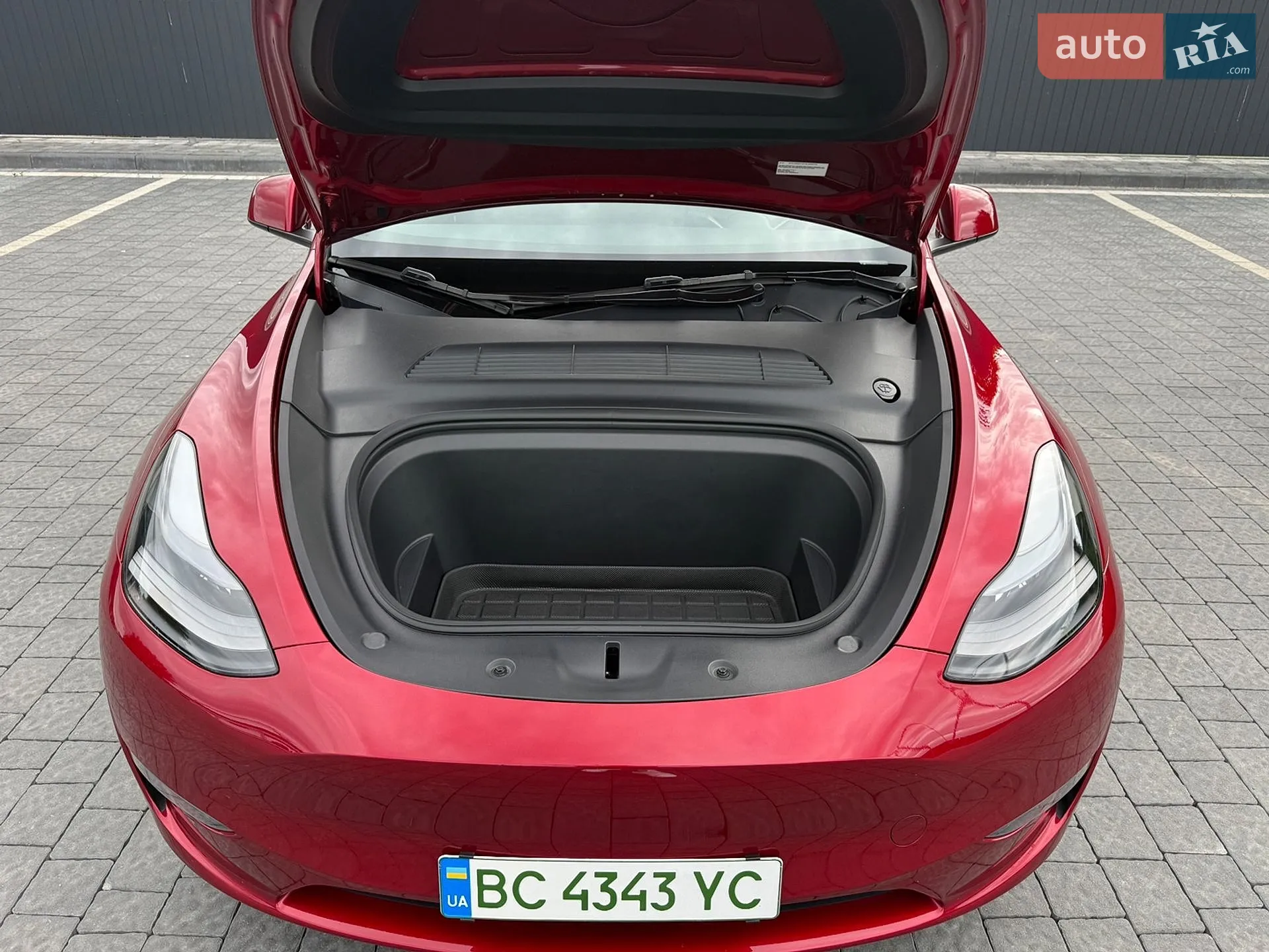 2024 Tesla Model Y - мініатюра 18