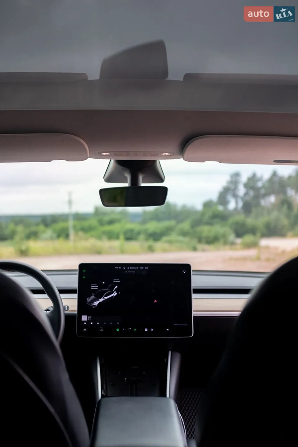2020 Tesla Model Y - мініатюра 28