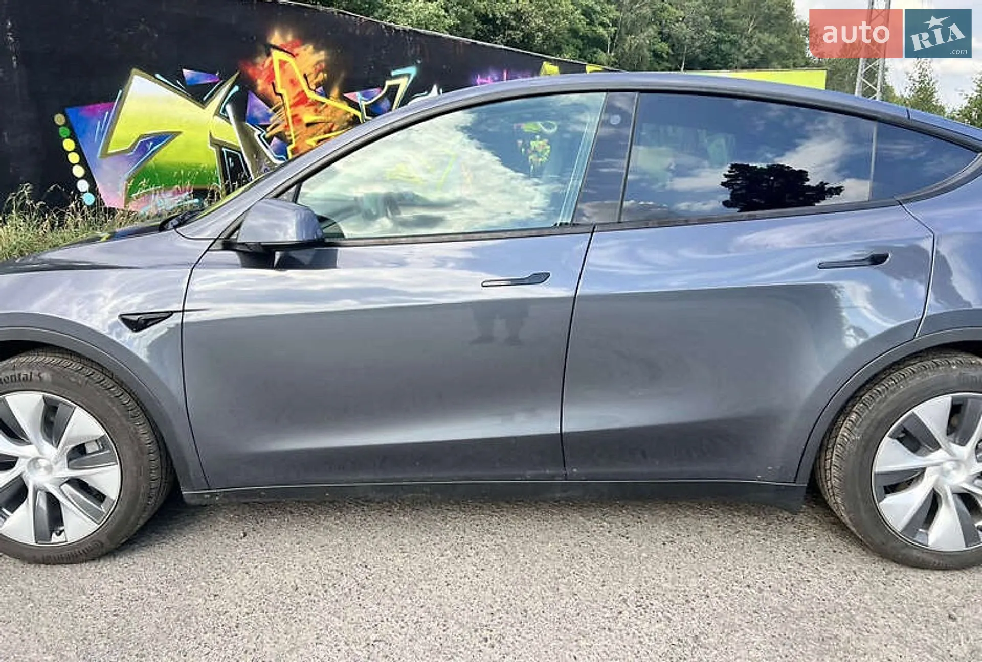 2022 Tesla Model Y - мініатюра 3