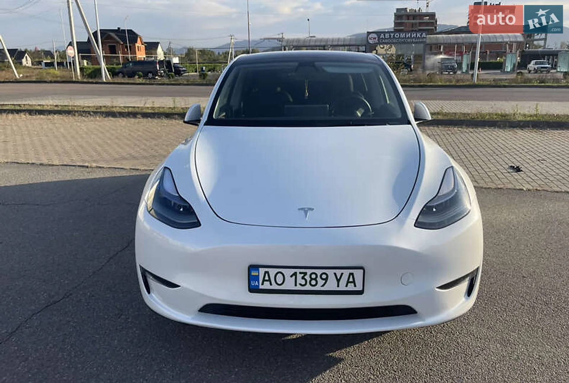 2023 Tesla Model Y - мініатюра 3