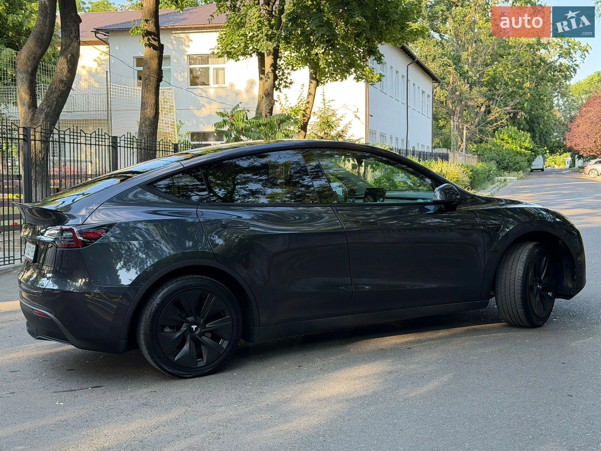 2024 Tesla Model Y - мініатюра 6