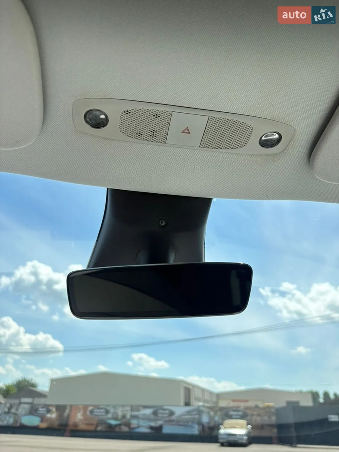 2023 Tesla Model Y - мініатюра 31