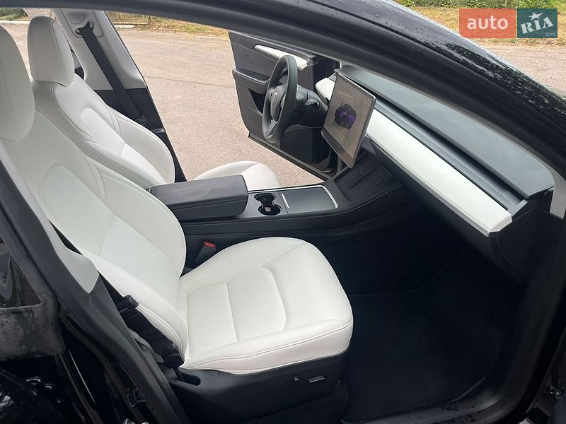 Внедорожник / Кроссовер Tesla Model Y 2024 в Жидачове фото 27 Внедорожник / Кроссовер Tesla Model Y 2024 в Жидачове