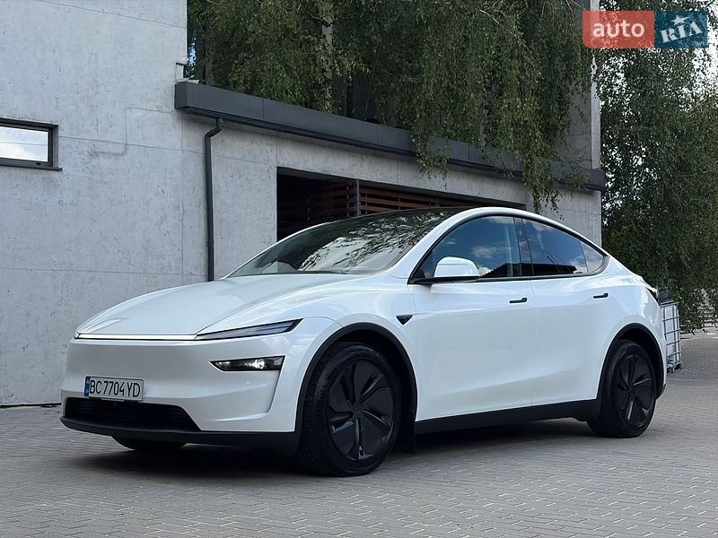 Внедорожник / Кроссовер Tesla Model Y 2025 в Львове