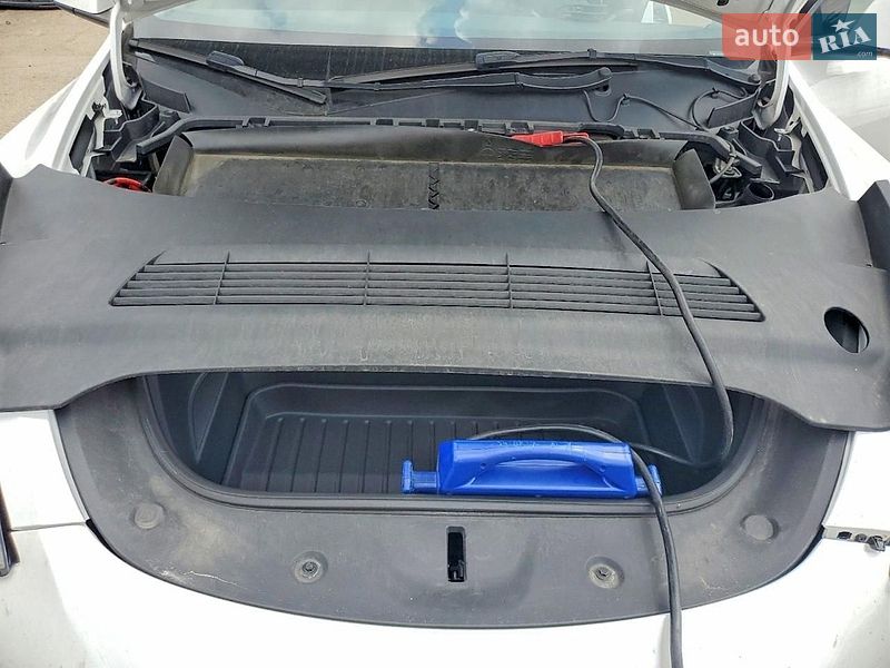 Внедорожник / Кроссовер Tesla Model Y 2023 в Самборе
