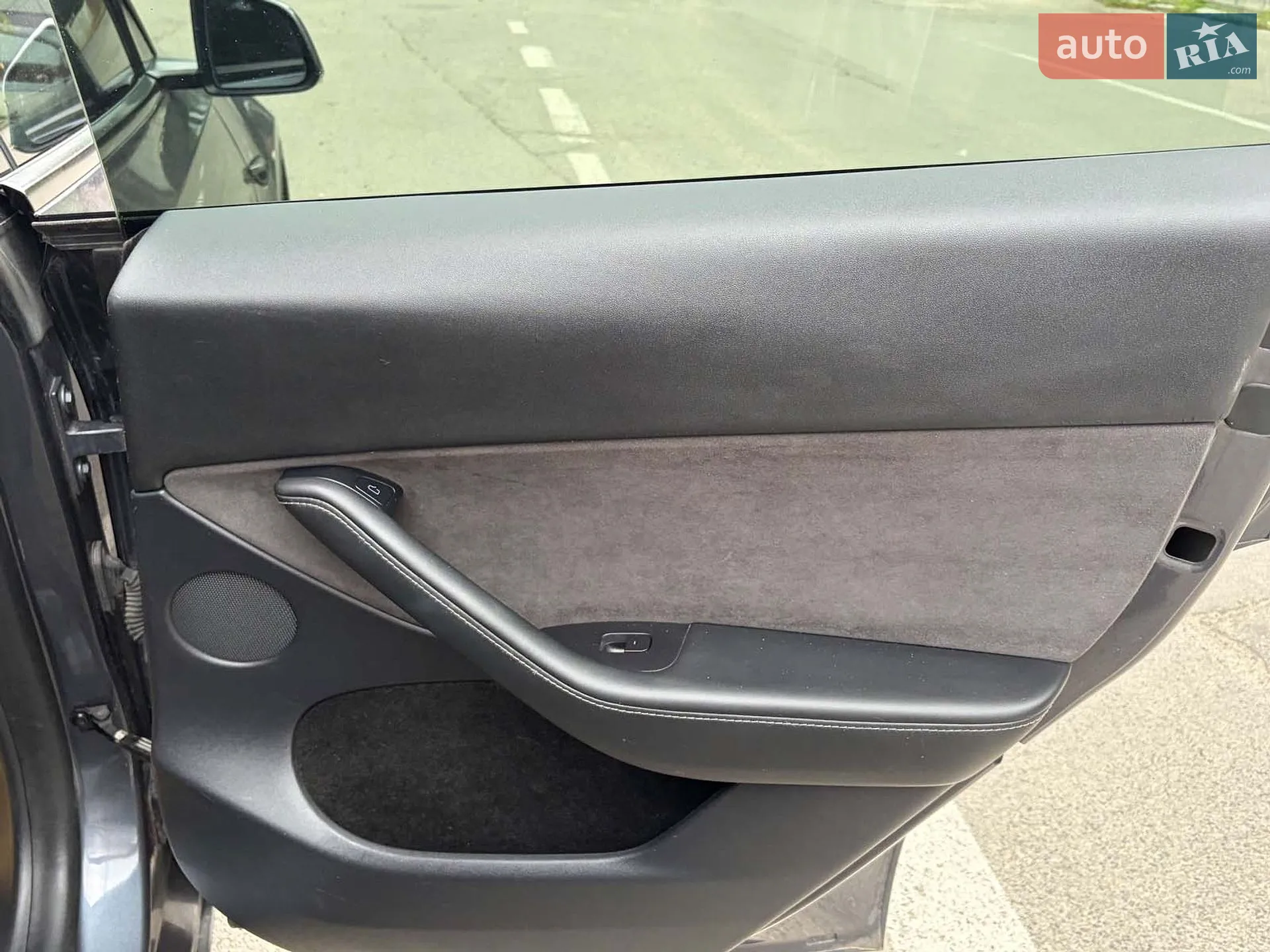 2021 Tesla Model Y - мініатюра 17