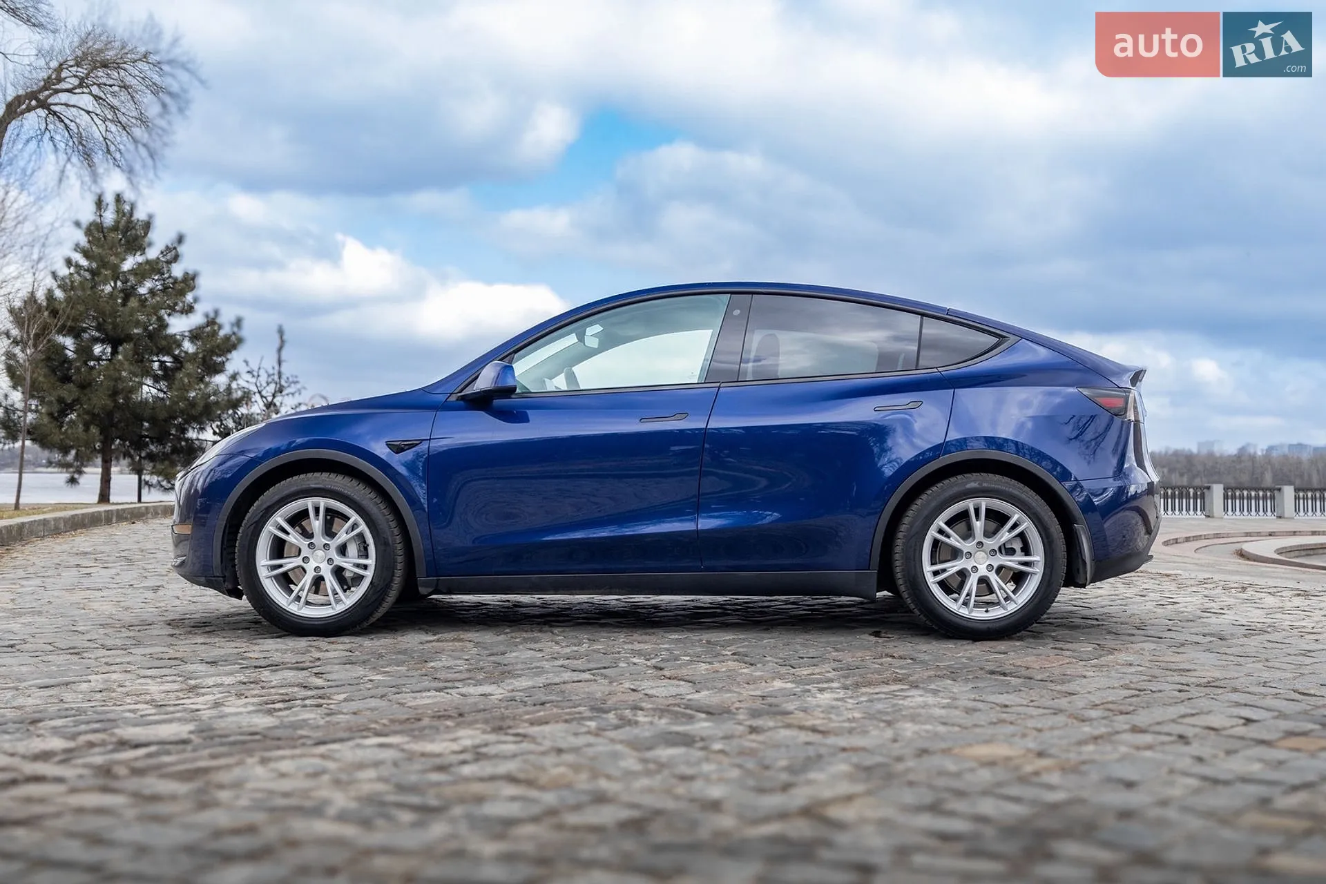 2020 Tesla Model Y - мініатюра 19