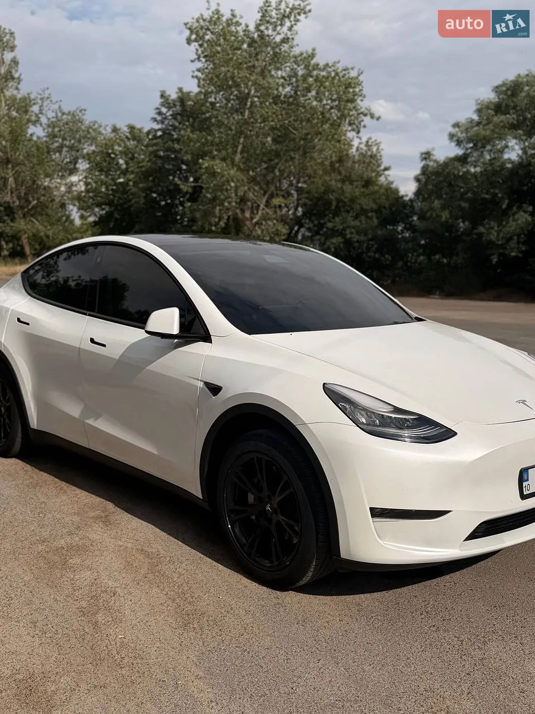 2021 Tesla Model Y - мініатюра 3