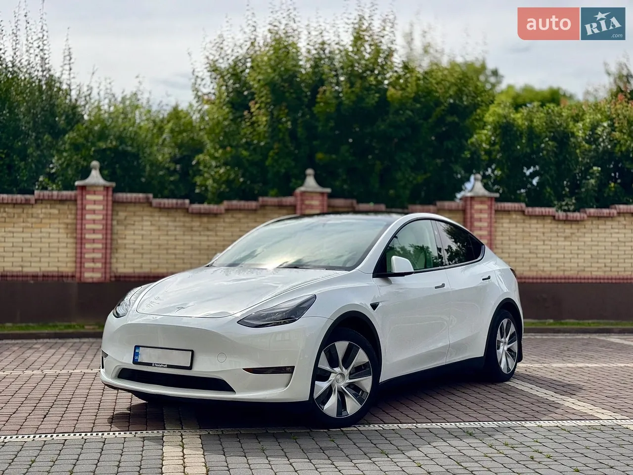 2024 Tesla Model Y - мініатюра 19