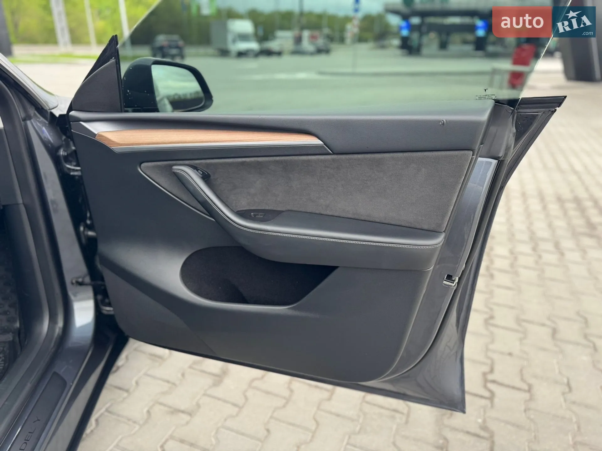 2023 Tesla Model Y - мініатюра 15