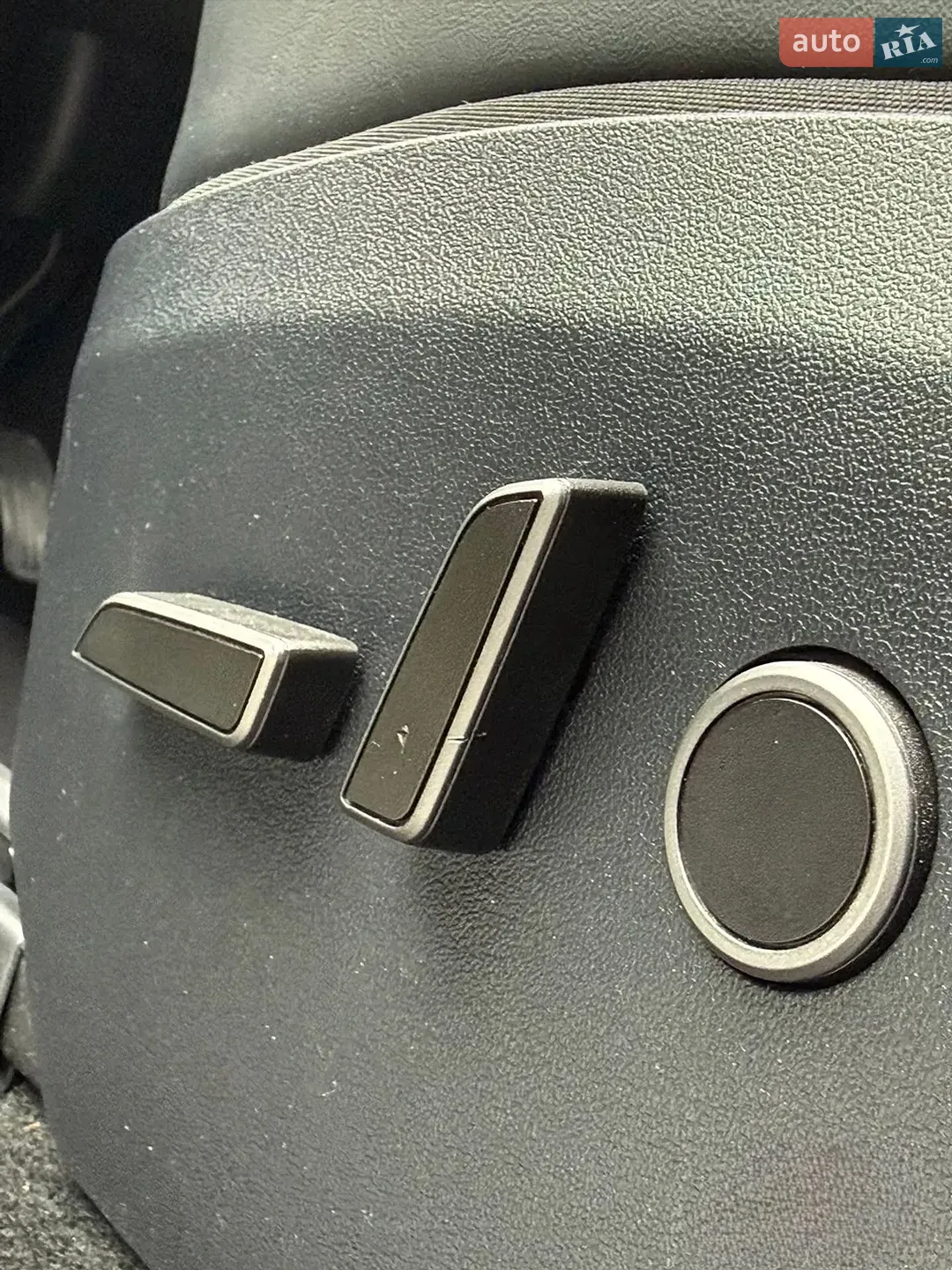 2024 Tesla Model Y - мініатюра 46