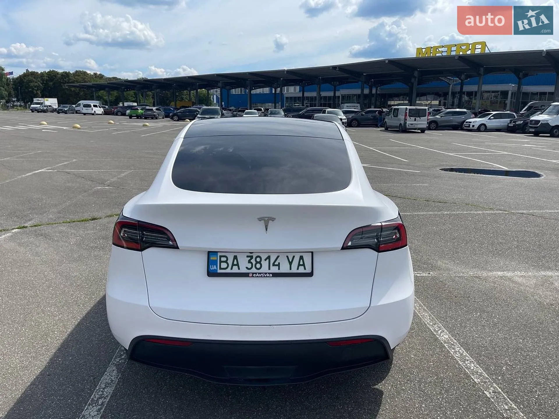 2021 Tesla Model Y - мініатюра 10