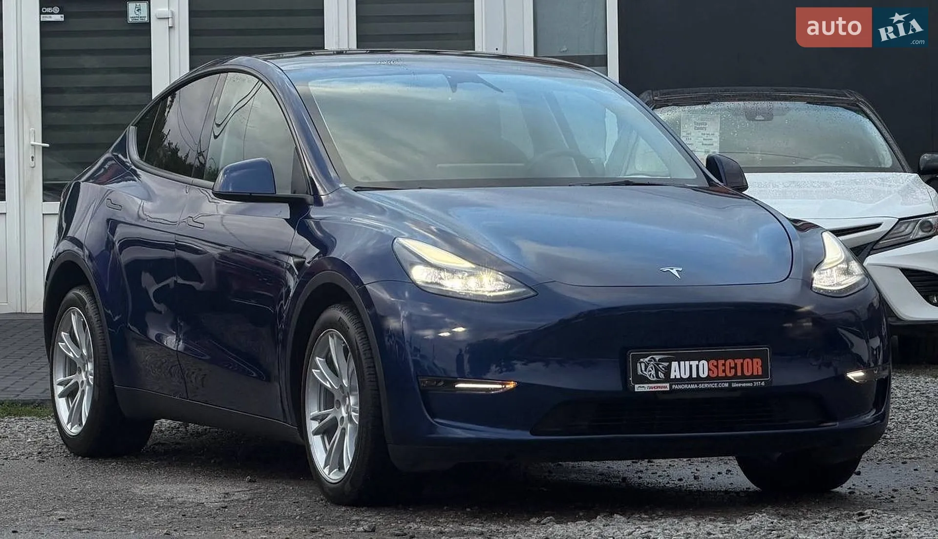 2024 Tesla Model Y - мініатюра 5