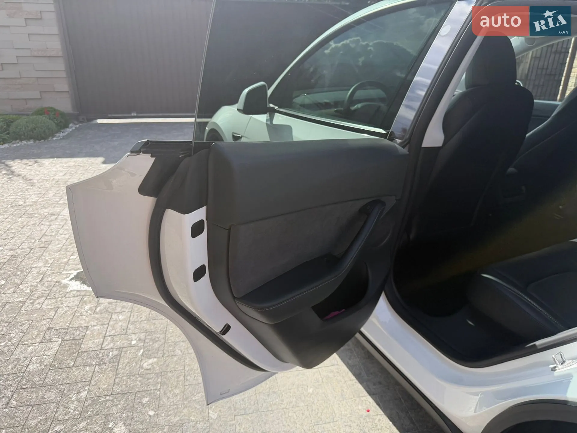 2021 Tesla Model Y - мініатюра 25