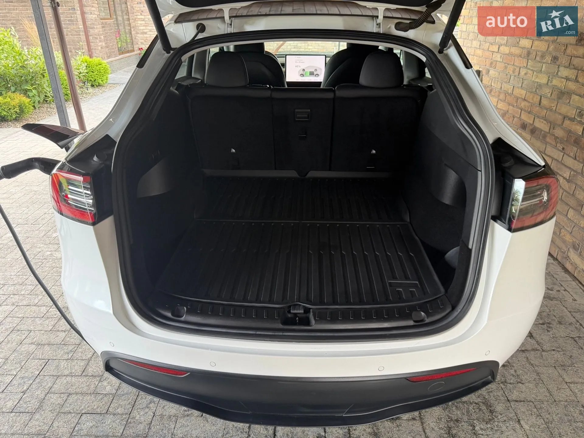 2021 Tesla Model Y - мініатюра 42
