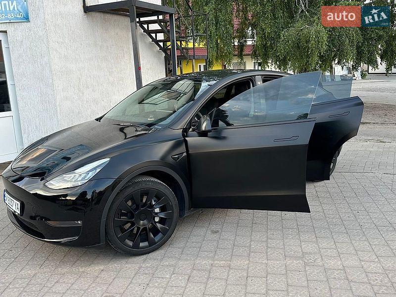 Внедорожник / Кроссовер Tesla Model Y 2021 в Бродах