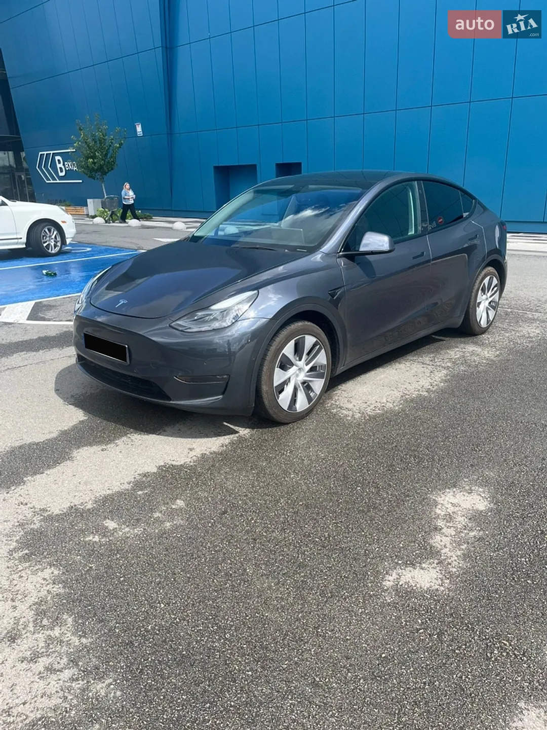 2022 Tesla Model Y - мініатюра 9