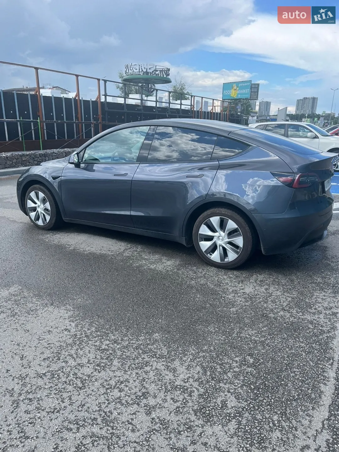 2022 Tesla Model Y - мініатюра 12