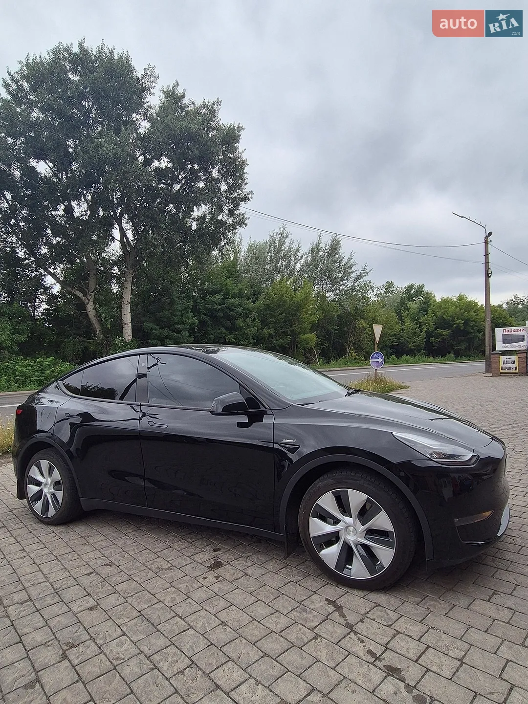 2022 Tesla Model Y - мініатюра 6