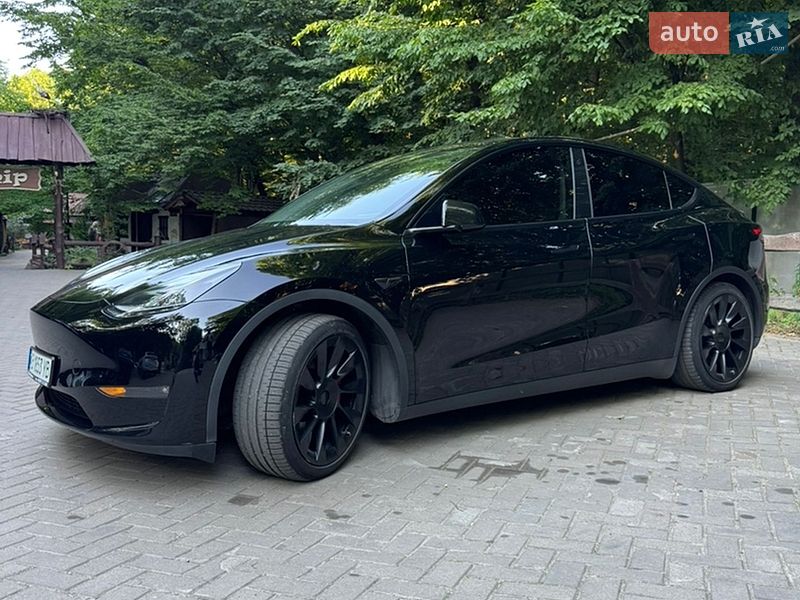 Позашляховик / Кросовер Tesla Model Y 2022 в Вінниці
