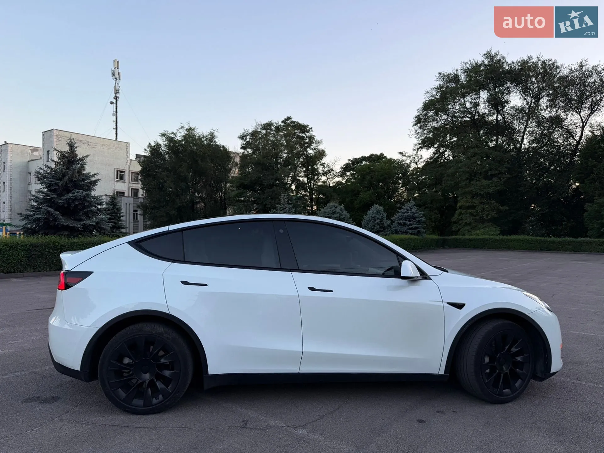 2022 Tesla Model Y - мініатюра 14