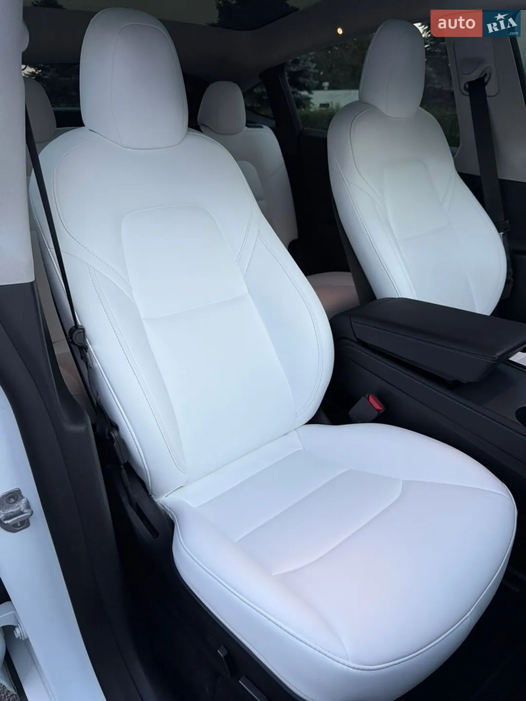 2022 Tesla Model Y - мініатюра 30