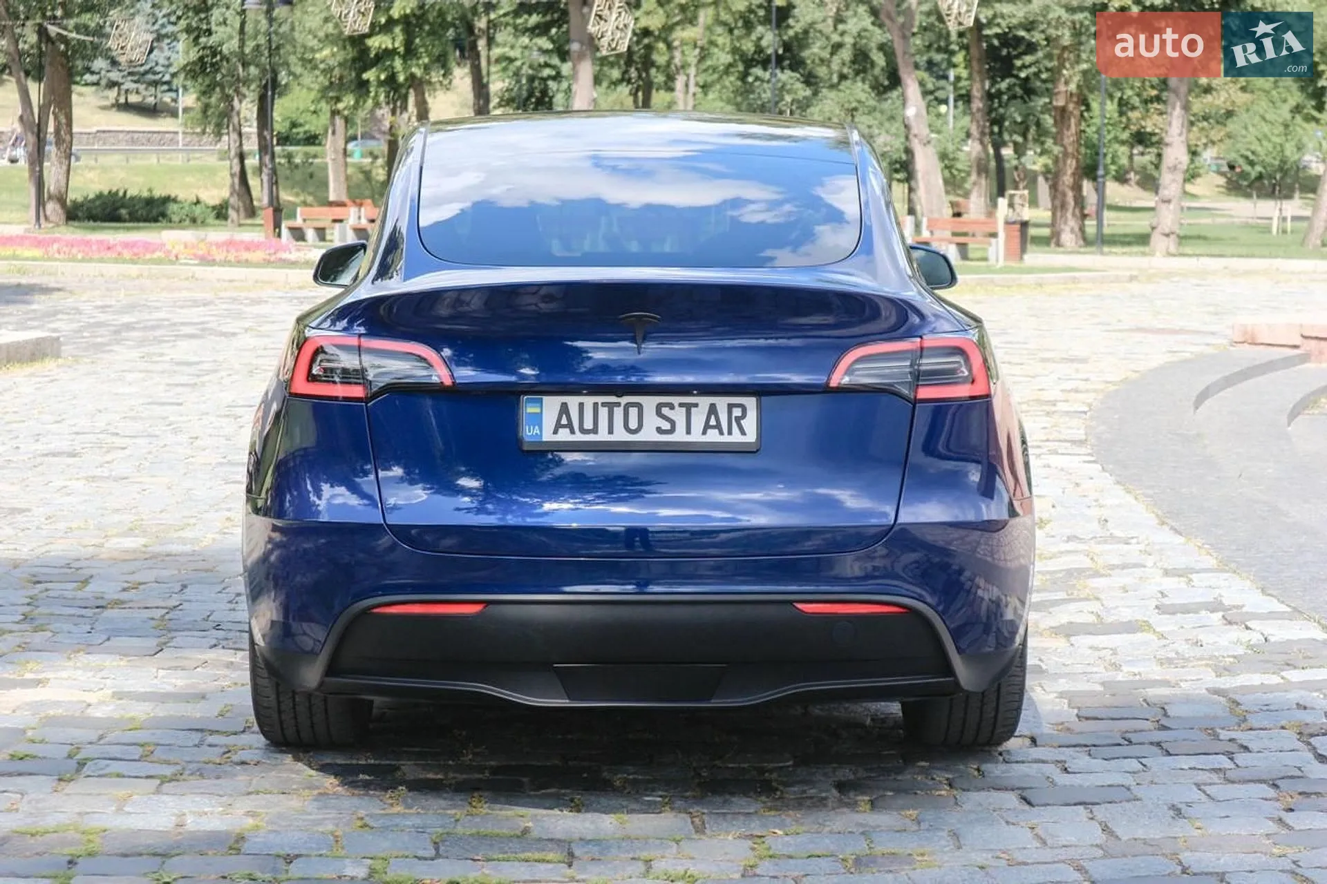2022 Tesla Model Y - мініатюра 10