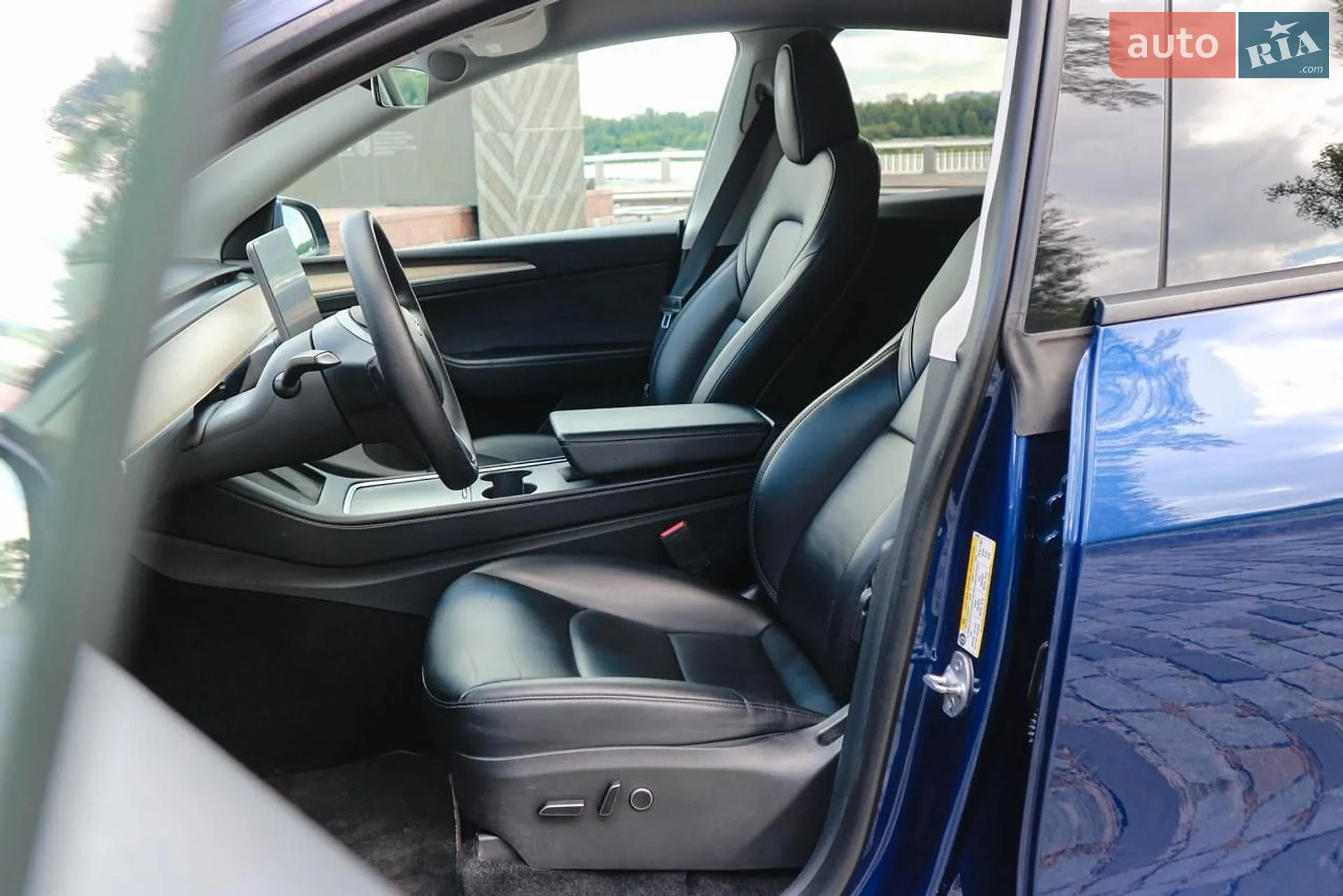 2022 Tesla Model Y - мініатюра 37