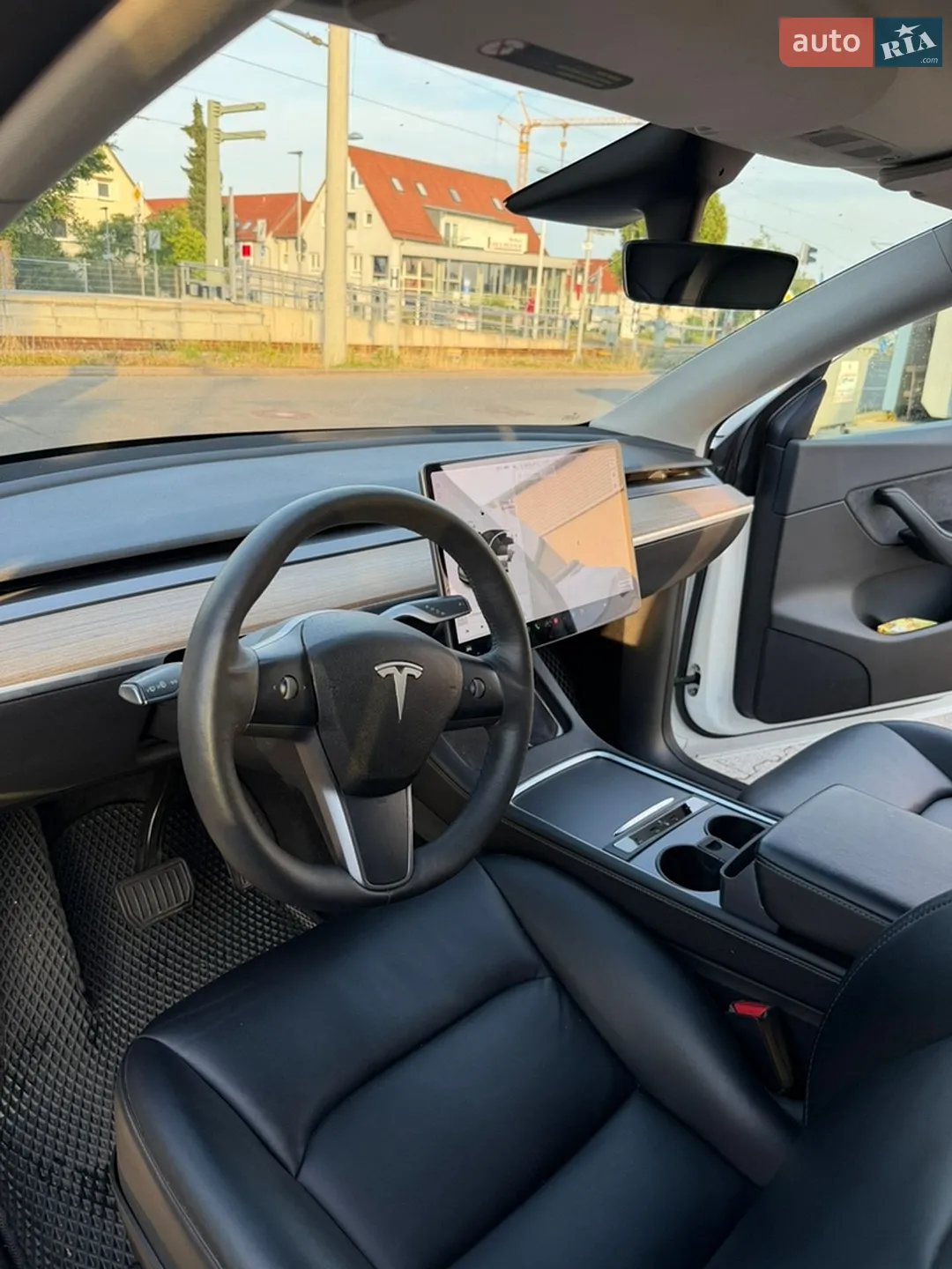 2021 Tesla Model Y - мініатюра 15